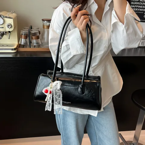 Women's Vintage PU Leather Underarm Bag Trendy Shoulder Bag With Cherry Artificial Pearl Lace Bow Pendant Commuting Handbag