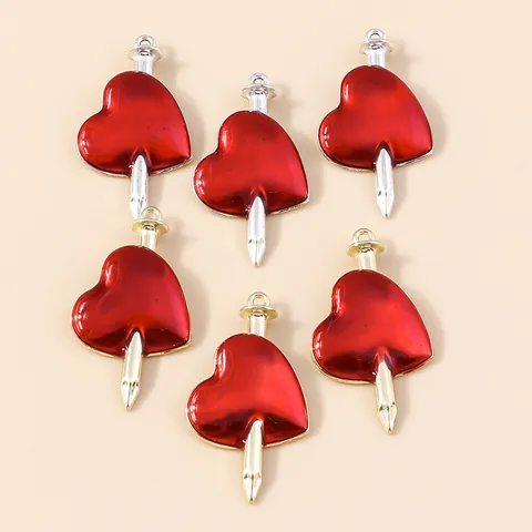 Creative Red Heart Pendant Nail Through Design Zinc Alloy Enameled Charms For DIY Necklace Making Halloween Accessories