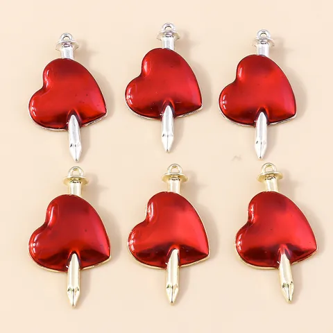 Creative Red Heart Pendant Nail Through Design Zinc Alloy Enameled Charms For DIY Necklace Making Halloween Accessories