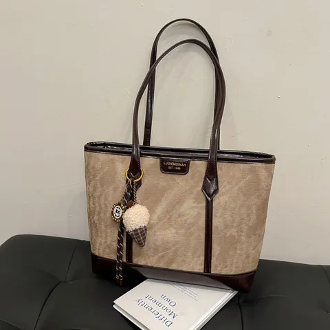 Women Vintage Glossy PU Leather Tote Bag Large Capacity Shoulder Bag With Ice Cream Charm Retro Fashion Handbag For Daily Office