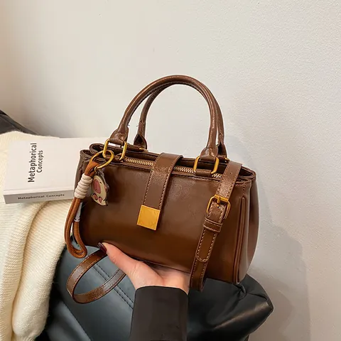 Vintage PU Leather Small Square Bag For Women Retro Large Capacity Shoulder Crossbody Bag With Cartoon Pendant