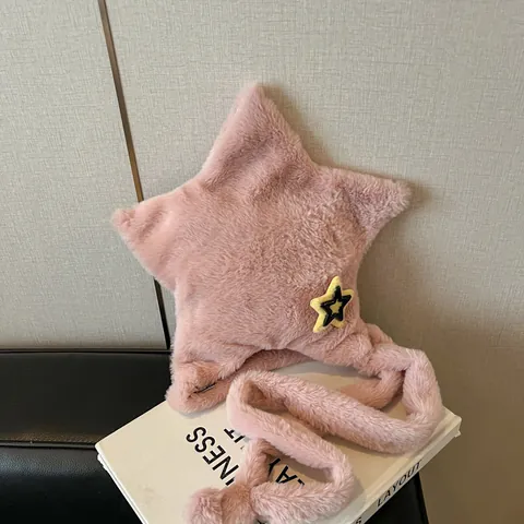 Damen Mode Plüsch Sternform Umhängetasche Niedliche Kunstpelz Fünfzackiger Stern Schultertasche Winter Weich Pelzig Tasche