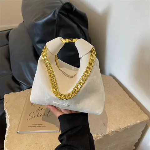 Women Vintage Velvet Shoulder Bag With Gold Metal Chain Minimalist Hobo Underarm Bag Triangle Logo Solid Color Purse