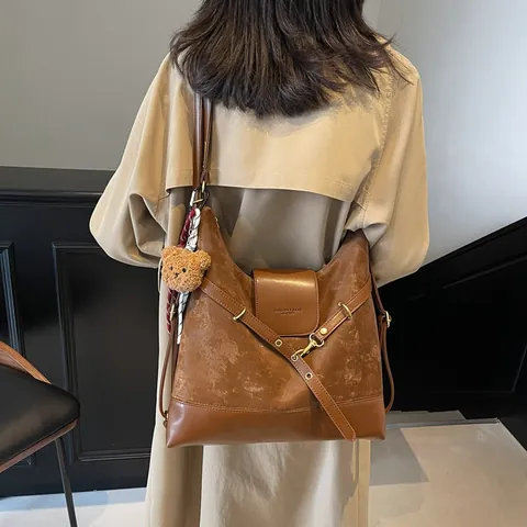 Vintage Μεγάλη Χωρητικότητα Suede Patchwork Tote Bag Για Γυναίκες Ρετρό Τσάντα Ώμου Με Μενταγιόν Αρκουδάκι