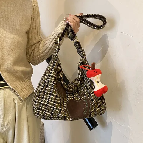 Bolso Hobo De Lana Con Pata De Gallo Vintage Para Mujer Bolso De Hombro A Cuadros Con Parche De Manzana Y Colgante De Felpa