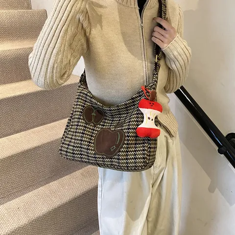 Bolso Hobo De Lana Con Pata De Gallo Vintage Para Mujer Bolso De Hombro A Cuadros Con Parche De Manzana Y Colgante De Felpa