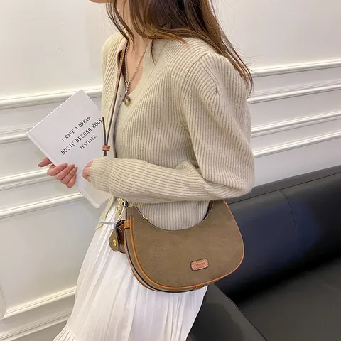 Vintage Women Suede Crescent Hobo Bag Minimalist PU Leather Shoulder Crossbody Bag With Detachable Mini Round Pouch Decorative Metal Letter Charm