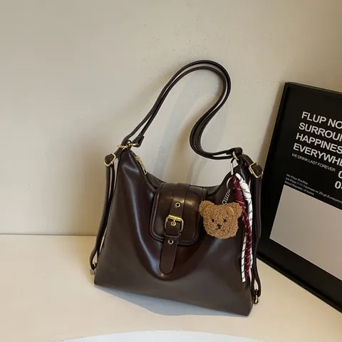 Women Retro PU Leather Large Capacity Tote Bag With Plush Bear Pendant Fashion Casual Hobo Shoulder Bag For Commuting