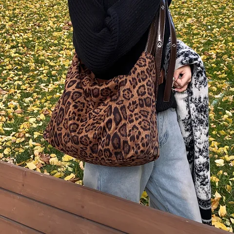 Large Capacity Women Tote Bag Minimalist Suede PU Leather Shoulder Bag Retro Leopard Solid Color Commuter Hobo Underarm Bag