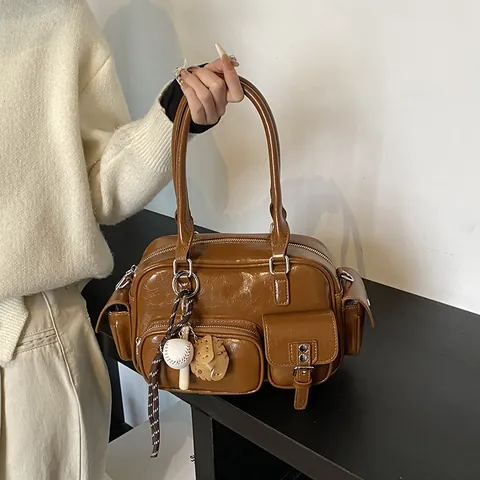 Vintage Glossy PU Leather Multi-Pocket Bowling Bag For Women Trendy Shoulder Handbag With Baseball Charm Large Capacity Tote
