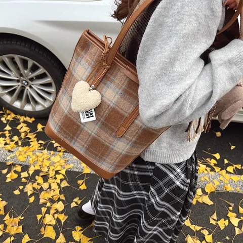 Woolen Checkered Zebra Print Tote Bag For Women Large Capacity Vintage Shoulder Bucket Bag With Heart Plush Pendant