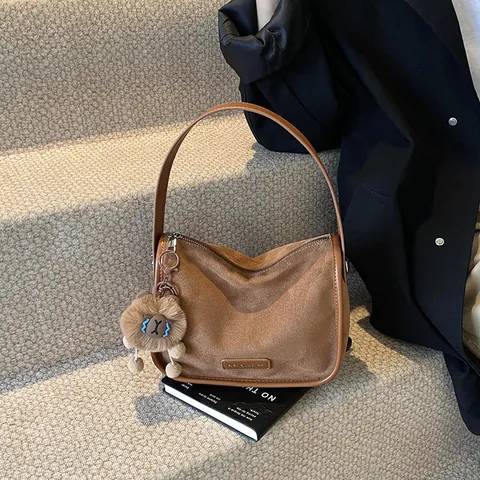 Borsa a Tracolla Vintage Leopardata in Pelle PU Smerigliata per Donna Borsa a Spalla Retrò Sotto l'Ascella con Pendente Leone