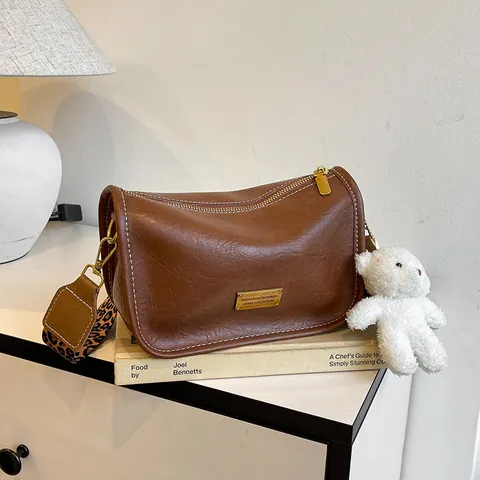 Women Vintage PU Leather Boston Bag Stylish Horizontal Square Crossbody Bag With Leopard Print Strap Bear Charm Shoulder Bag