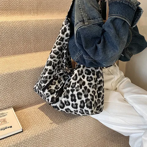 Women Leopard Print Hobo Bag Plush Texture Tote Large Capacity Shoulder Bag With Bow Decoration Casual Street Handbag