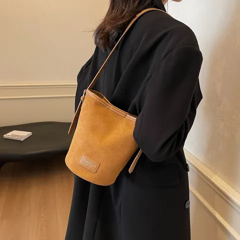 Bolso Cubo para Mujer de PU con Textura de Gamuza y Estampado de Leopardo Bolso Bandolera Vintage con Cierre Magnético Casual