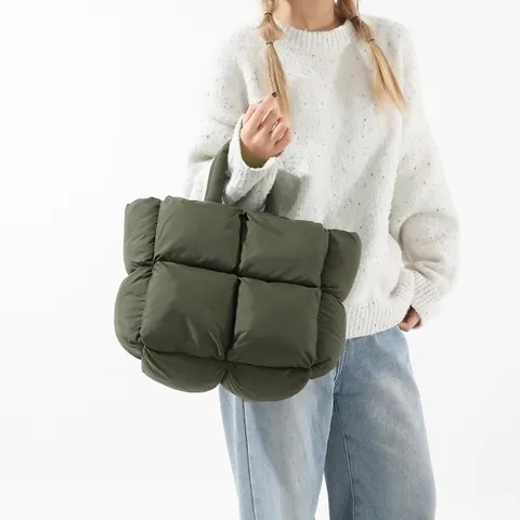 Fashion Women Quilted Padded Tote Bag Solid Color Down Cotton Shoulder Bag Large Capacity Casual Handbag Commuting Puffer Bag