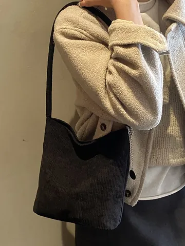 Bolso de Hombro Tipo Cubo de Pana Vintage para Mujer Bolso Tote Retro de Color Sólido Acanalado Con Colgante de Cadena de Metal