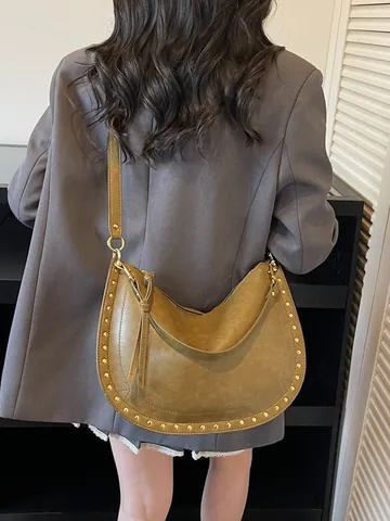 Dames Vintage PU Leer Hobo Schoudertas Met Klinknagels Ruime Halve Maan Handtas Retro Kwastje Satchel Dagelijkse Tas