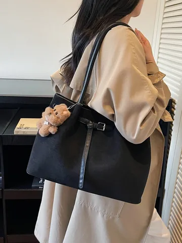 Damen Große Kapazität Tote Bag Koreanische Wildleder Textur Umhängetasche Minimalistisch Pendeln Handtasche Mit Plüsch Bär Anhänger Retro Tasche