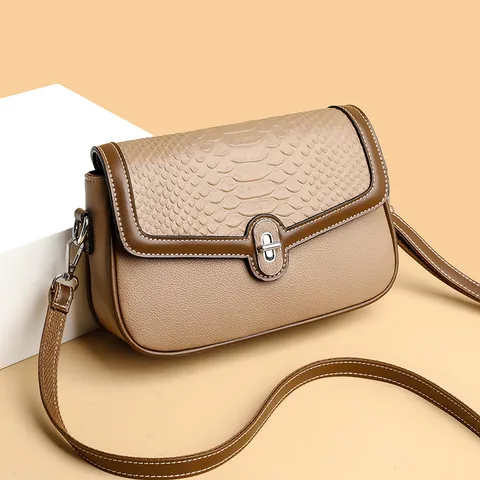 Retro Women PU Leather Crossbody Bag Embossed Snake Pattern Flap Shoulder Bag With Metal Rotary Lock Commute Messenger Bag