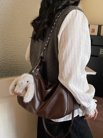 Damen Koreanisch Einfach PU Leder Baguette Tasche Lässig Hobo Umhängetasche Mit Kette Und Plüschhasen Anhänger
