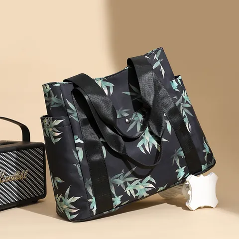 Women's Bamboo Leaf Print PU Tote Bag Large Capacity Waterproof Shoulder Bag Casual Handbag For Daily Travel Shopping
