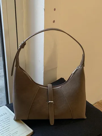Bolso de Axila Hobo de Cuero PU Retro para Mujer Forma de Media Luna Minimalista Con Correa Ajustable Bolso de Mano Casual