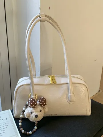 Women Vintage PU Leather Boston Bag Minimalist Sophisticated Letter Print Shoulder Bag With Bear Pendant Retro Fashion Underarm Bag Handbag