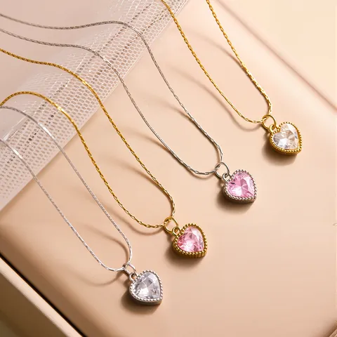 Fashion 304 Stainless Steel Heart Pendant Necklace For Women PVD Gold Plated Pink White Zirconia Sweet Romantic Choker Jewelry