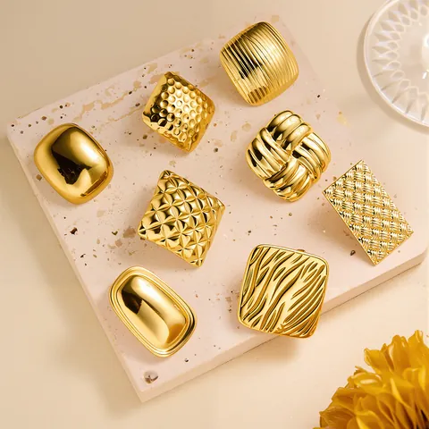 Vintage Geometric Square Stud Earrings 304 Stainless Steel 18K Gold Plated Luxury Textured Metal Earrings For Women Fashion Jewelry