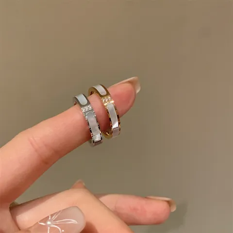 Fashion 304 Stainless Steel Ring With White Mother Of Pearl Inlay And Three Zircons Minimalist Jewelry For Women Dating Daily