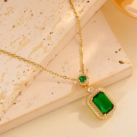 Elegant Stainless Steel Pendant Necklace For Women Emerald Cut Zirconia Rectangle Stone Gold Plated Micro Inlaid Zirconia Jewelry Gift