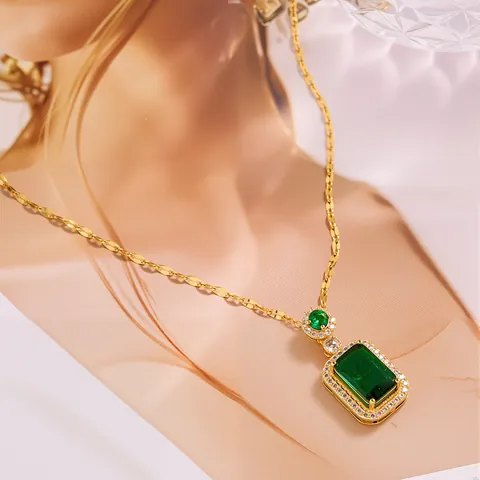 Elegant Stainless Steel Pendant Necklace For Women Emerald Cut Zirconia Rectangle Stone Gold Plated Micro Inlaid Zirconia Jewelry Gift