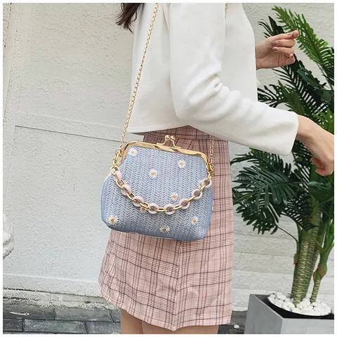 Borsa a Tracolla in Paglia Intrecciata Estiva da Donna Con Ricamo a Margherita Chiusura a Scatto Retro Catena in Metallo Borsa a Spalla Piccola