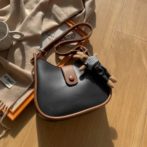 Dames Mode PU Leer Retro Schoudertas Koreaanse Stijl Kleurblok Crossbody Tote Tas Met Leuke Dierenhanger Voor Dagelijks Werk
