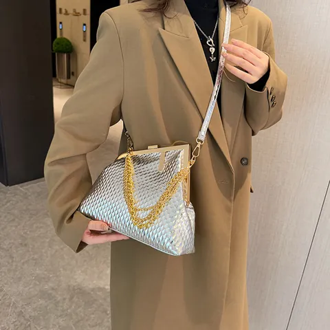 Borsa da Sera Vintage da Donna in Pelle PU con Texture a Scaglie di Pesce Cornice in Metallo Oro Catena Conchiglia Tracolla
