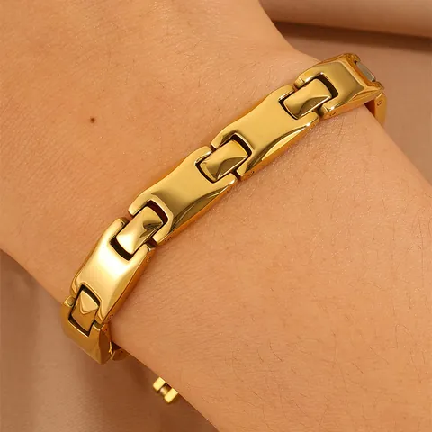Women Stainless Steel Magnetic Therapy Bracelet Gold Plated Negative Ion Health Care Jewelry High Polished Link Gift