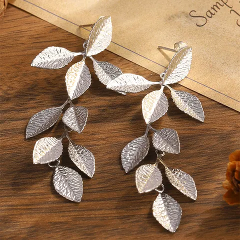 Vintage Nature Style Silver Leaf Tassel Drop Earrings For Women Textured Titanium Steel Long Botanical Earrings Jewelry Gift