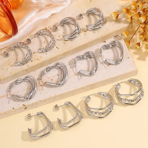Boucles d'Oreilles Clous en Acier Titane Cœur Géométrique Or Argent Plaqué Acier Inoxydable Triple Couche Torsadées Bijoux Femme Cadeau