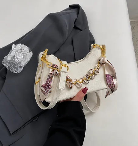 Bolso de Hombro de Cuero PU con Grano de Litchi para Mujer Con Pañuelo de Satén Cadena de Metal Correa Ajustable Bolso Hobo