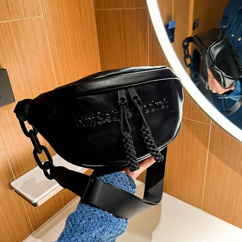 Bolso de Pecho para Mujer Trendy de Cuero PU con Pliegues Media Luna Bandolera de Gran Capacidad Estilo Dumpling con Cadena Gruesa