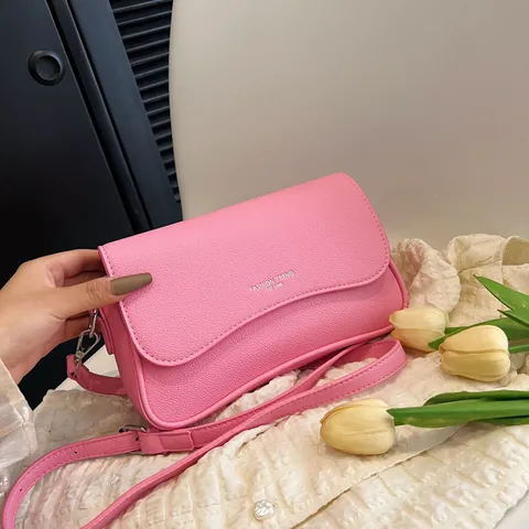 Damen Fashion Trend PU Leder Kieselmaserung Umhängetasche Quadratische Unterarmtasche Mit Verstellbarem Riemen Alltagsgebrauch