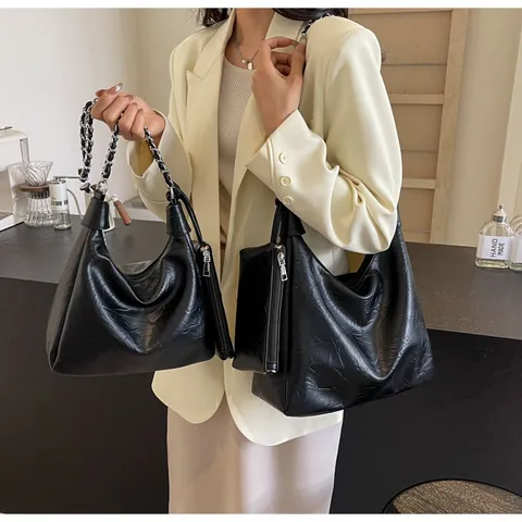 Women Minimalist PU Leather Hobo Bag With Chain Strap Large Capacity Shoulder Bag And Small Pouch Fashion Tote Bag