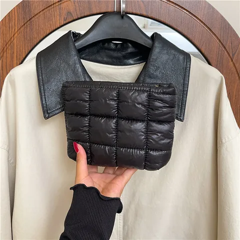Women's Korean Quilted Puffer Clutch Bag Large Capacity Nylon Minimalist Makeup Organizer Pouch Fashion Solid Square Handbag