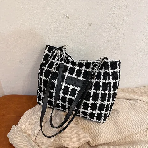 Sac Cabas Femme Retro En Laine à Carreaux Grande Capacité Sac à Bandoulière Avec Chaîne En Métal Et Porte-Clés Monstre Peluche