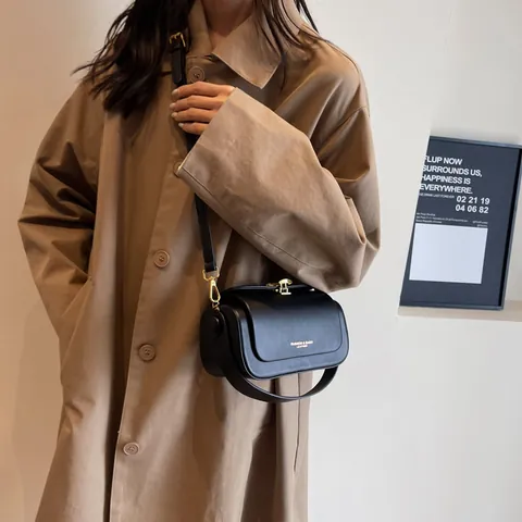 Mode Kleine Quadratische Tasche Damen Trendig Minimalistisch PU Schulter Umhängetasche Mit Gold Muschel Schloss Handtasche