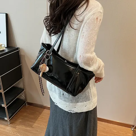 Bolso de Axila de Cuero Sintético Minimalista para Mujer Gran Capacidad Estilo Vintage de Cera de Aceite Bolso de Hombro