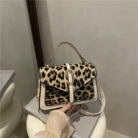 Luipaardprint PU Leer Schoudertas Voor Vrouwen Vintage Flap Underarm Crossbody Tas Met Gouden Hardware Mode Handtas