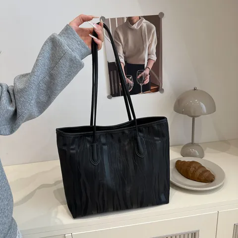 Bolso Tote de Moda para Mujer con Textura Ondulada Vertical de Cuero PU Bolso de Hombro de Gran Capacidad con Cremallera para el Trabajo Diario
