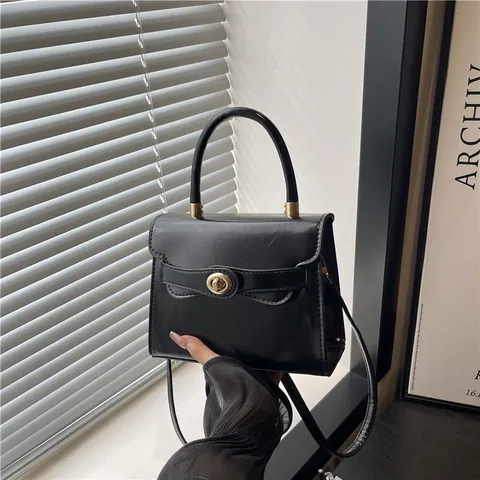 Bolso Pequeño Cuadrado Retro de Cuero PU para Mujer Minimalista Color Sólido Solapa Bolso Bandolera Hombro Con Cierre Dorado Y Asa Bolso de Moda